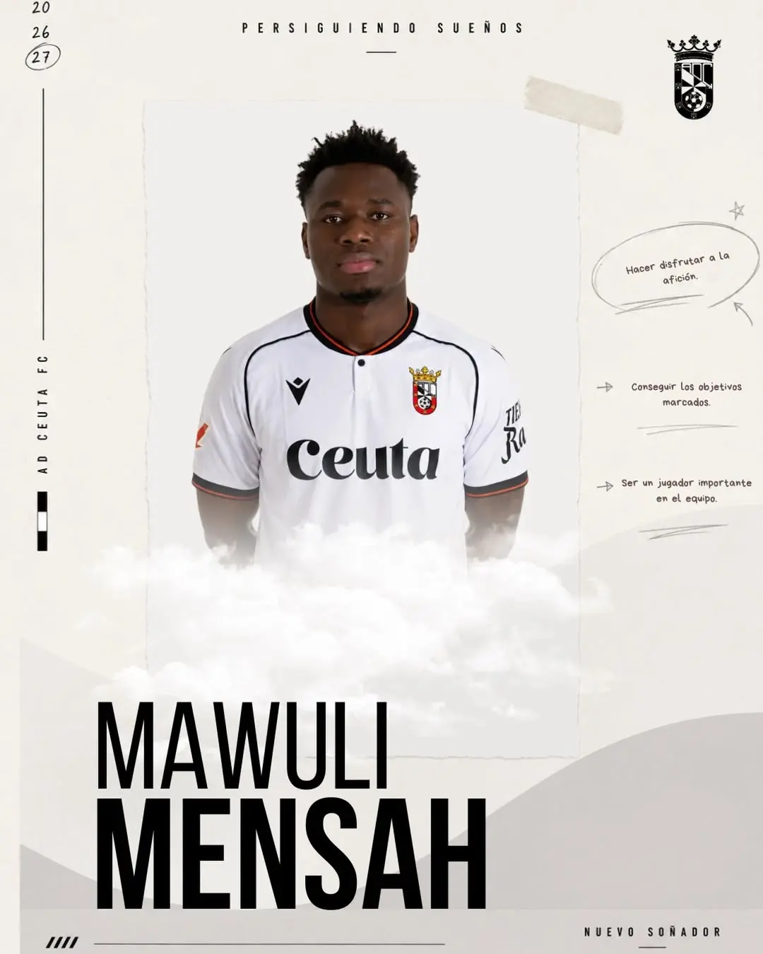 Le milieu ghanéen Mawuli Mensah portant le maillot de l’AD Ceuta FC après son arrivée au club espagnol